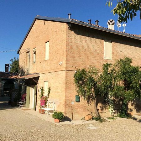 Agriturismo "La Fondazza" Imola Exterior foto